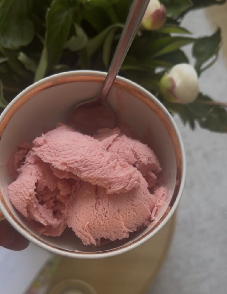 Lody truskawkowe GAPS